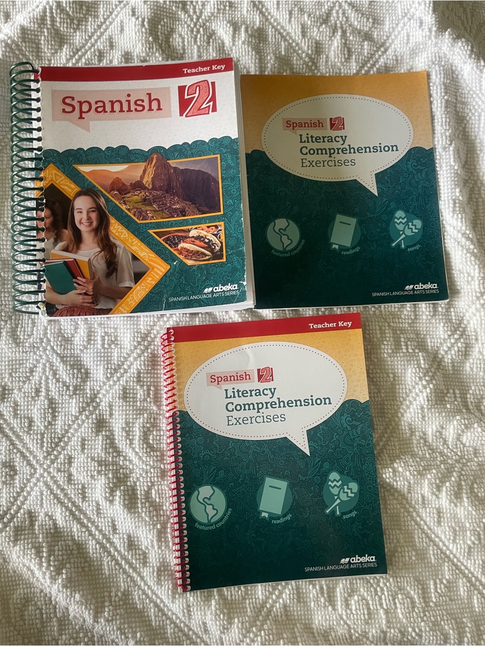 Abeka Spanish 2 Literacy Comprehension Set teacher keys & literacy comp exercise